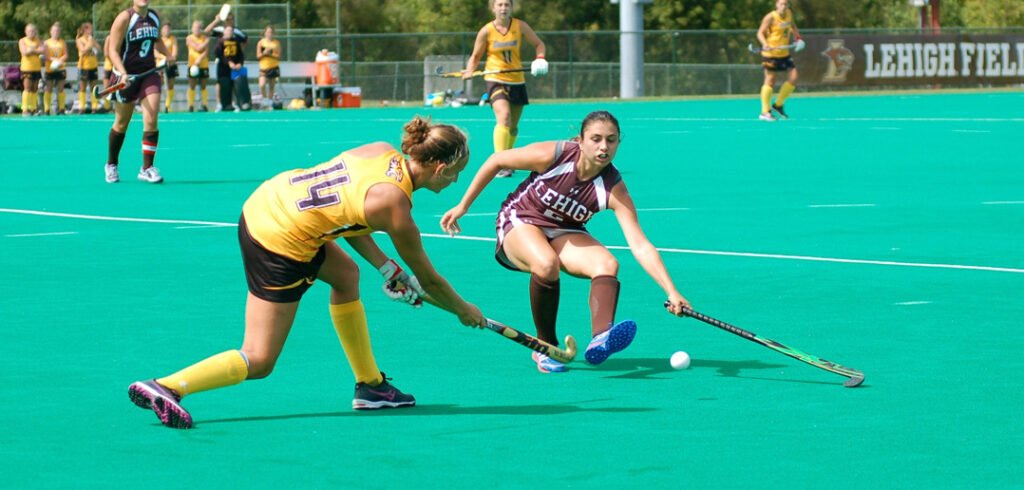 how to clear the ball in field hockey